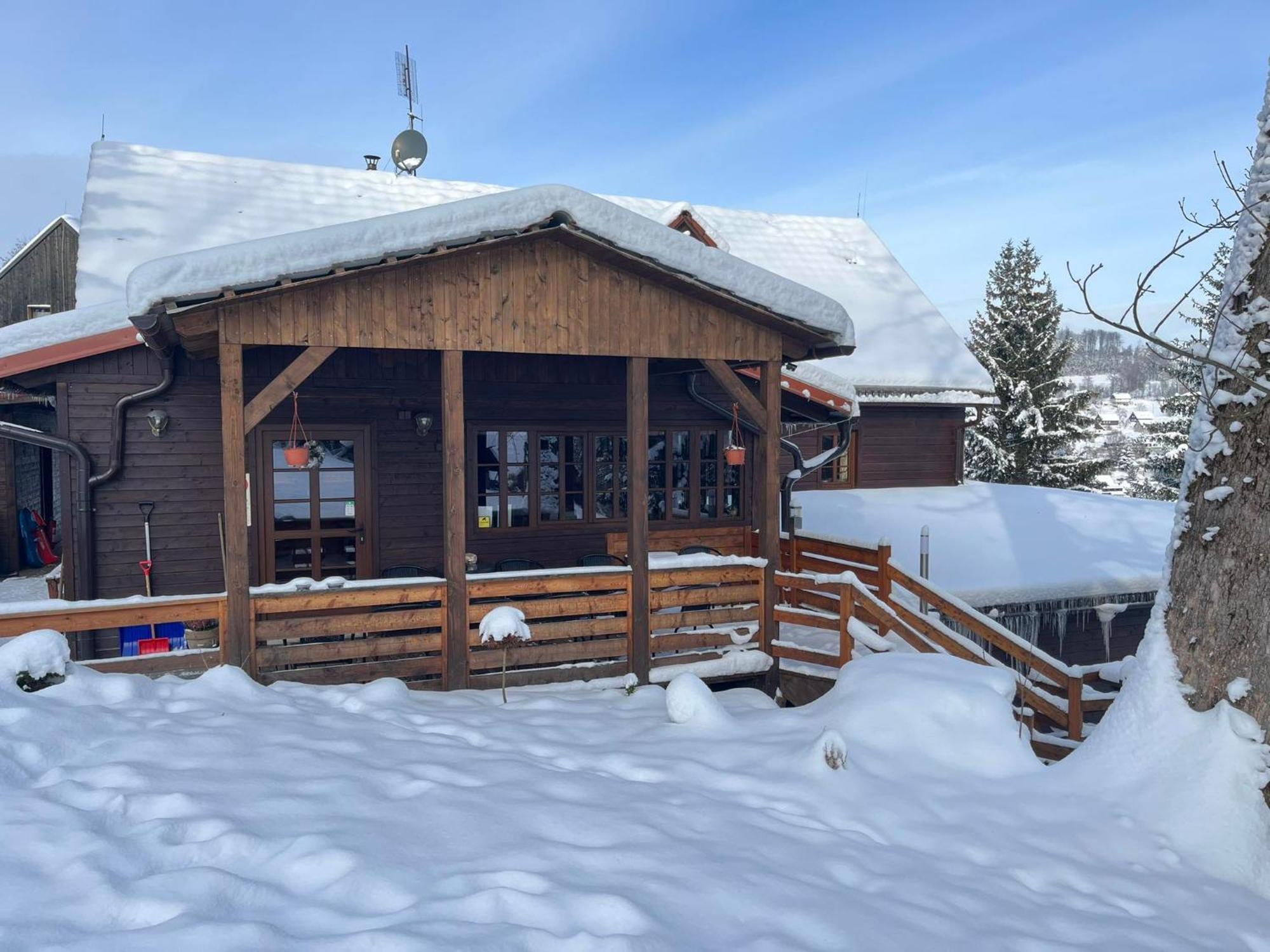 PENZION HARRY na sjezdovce KRKONOŠE Vysoké nad Jizerou Exteriér fotografie