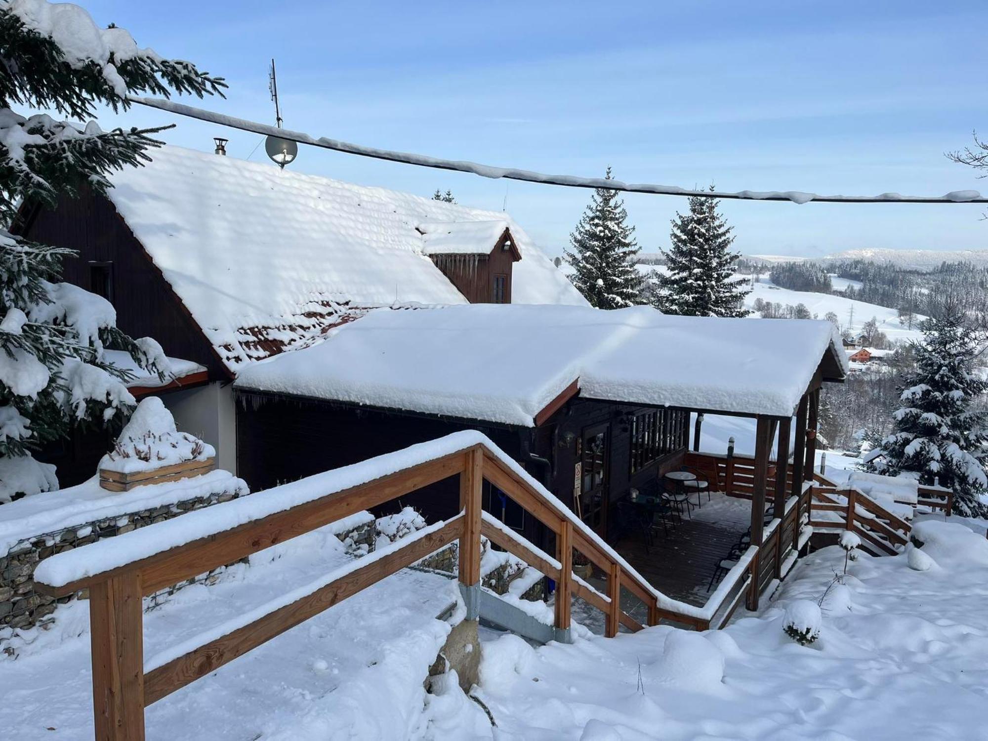 PENZION HARRY na sjezdovce KRKONOŠE Vysoké nad Jizerou Exteriér fotografie
